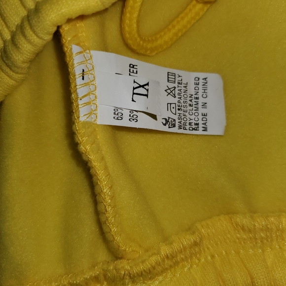 Nike Set - Picture 2 of 4